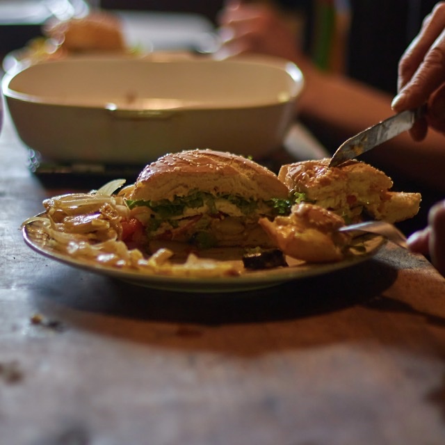 Hamburger 🍔 (Aubergine) - Recette / Repas, Être Végétarien !